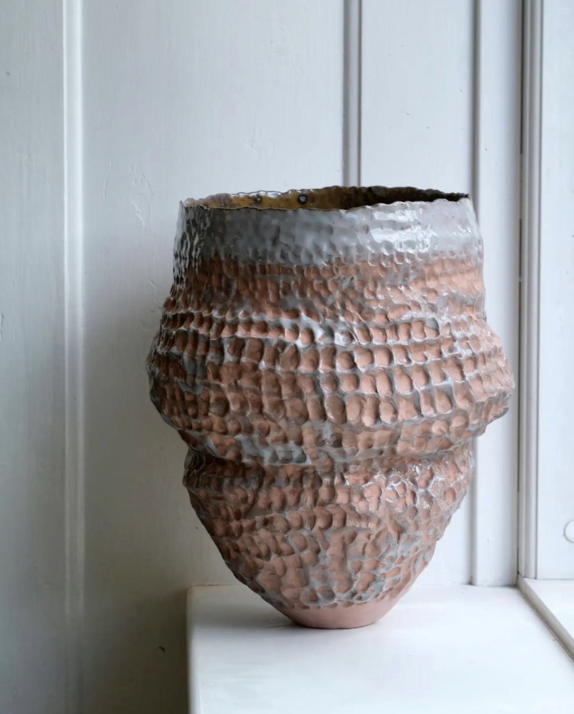 Play..always. Hand-built terra cotta. painted mixed glaze.raw outside. Low fired. 30x25cm. 1240g